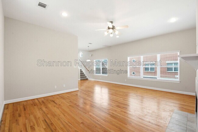 Building Photo - 11518 Main Cypress Dr