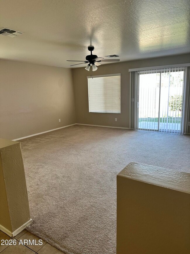 Building Photo - 10520 W Magnolia St