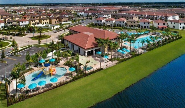 Building Photo - 11064 W 33rd Way