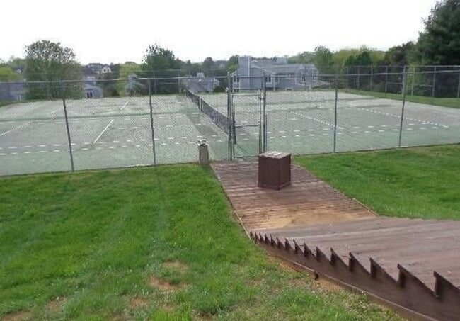 Building Photo - 3302 Spinnaker Point