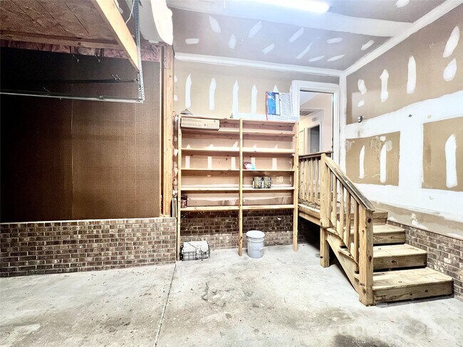 Building Photo - 4409 Stonefield Dr