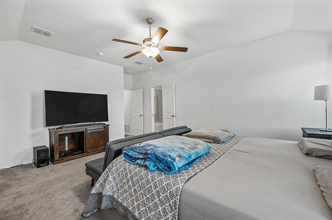 Building Photo - 424 Pollyann Trl