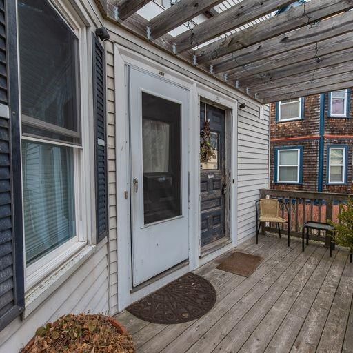 Building Photo - 256 Morris Ave