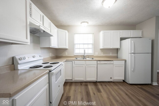 Building Photo - 6106 Pillory Dr