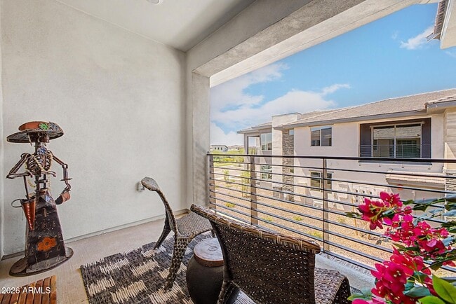 Building Photo - 2121 W Sonoran Desert Dr