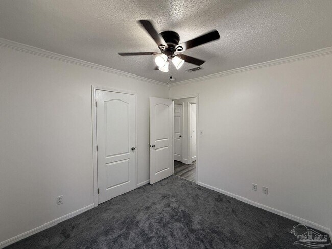 Building Photo - 5801 Timberline Dr