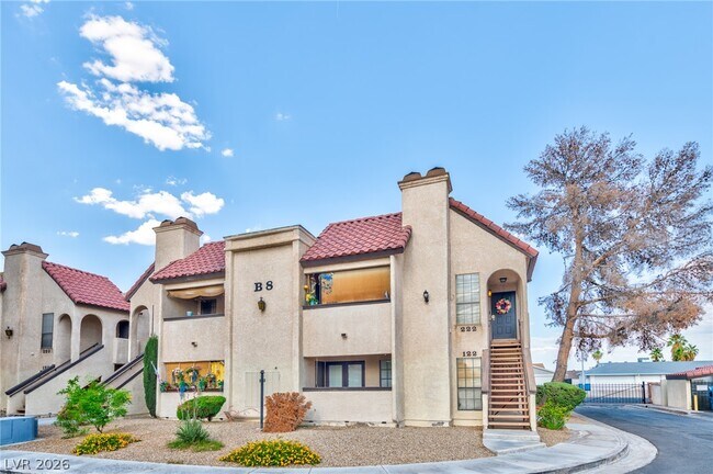 Building Photo - 1751 E Reno Ave