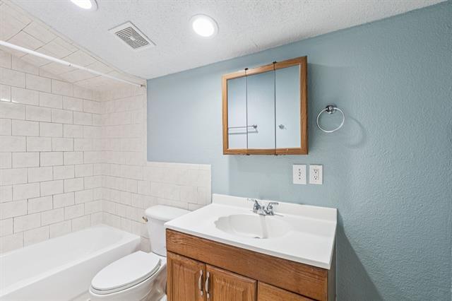 Building Photo - 10710 Joaquin Dr