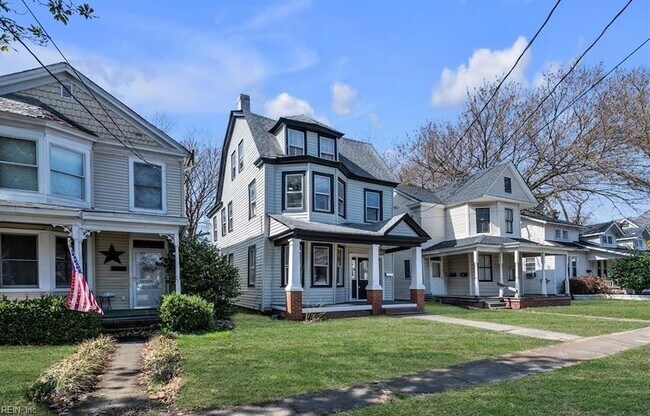 Building Photo - 222 Maryland Ave