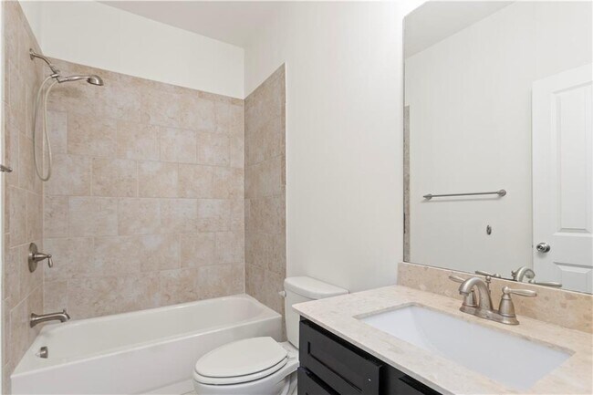 Building Photo - 2253 Lavista Ct NE