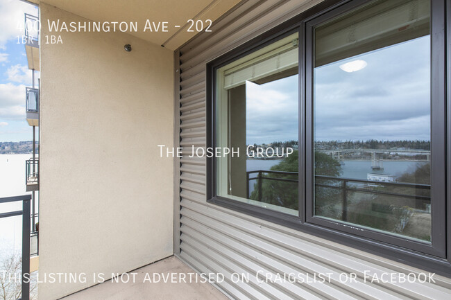 Building Photo - Beautiful 1 BD/1BA Bremerton Waterfront Condo