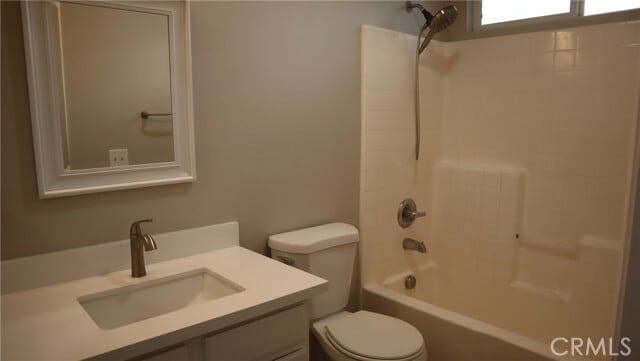 Building Photo - 3722 Almansa Way