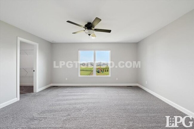 Building Photo - 1038 Stoneleigh Rd