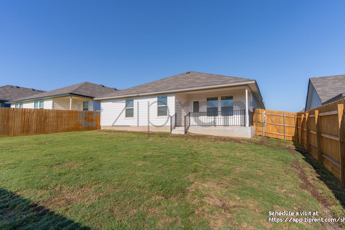 Building Photo - 1333 Piedmont St