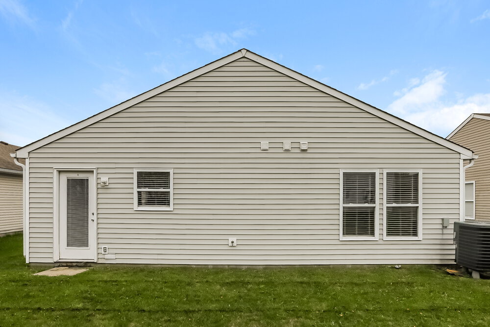 Building Photo - 8607 Bluff Point Dr