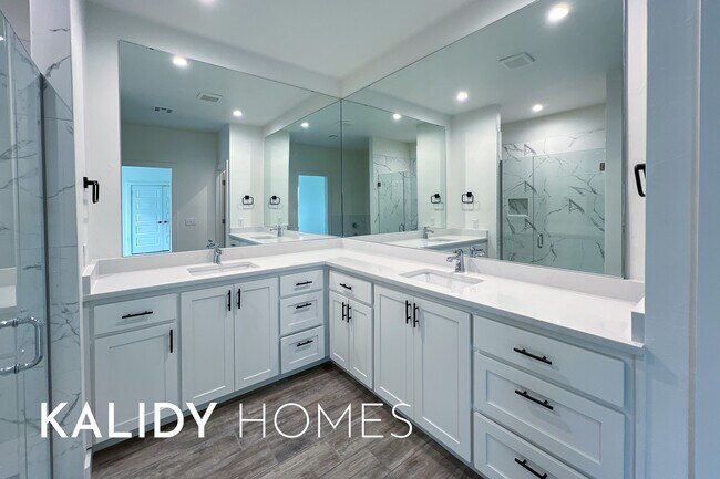 Building Photo - 12800 NW 6th St