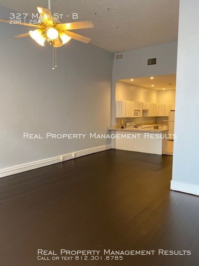 Building Photo - 2 Bedroom, 2 Bath - Loft Apartment on Main