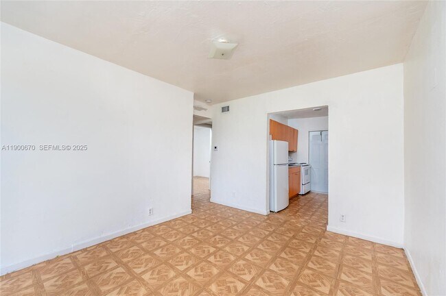 Building Photo - 10015 SW 170th Terrace