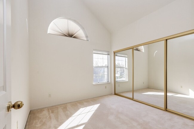 Building Photo - 3 Bed / 3 Bath single family home with huge backyard in Foster City. YouTube tour!!