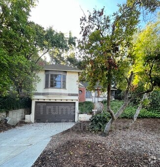 Building Photo - 3204 Vickers Dr