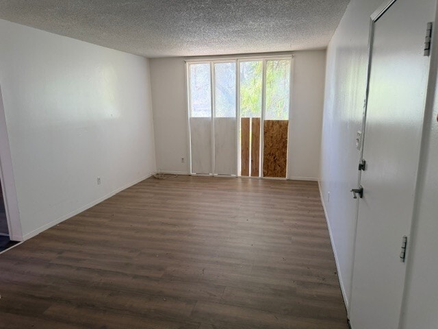 Living Room - 1486 E Desert Inn Rd