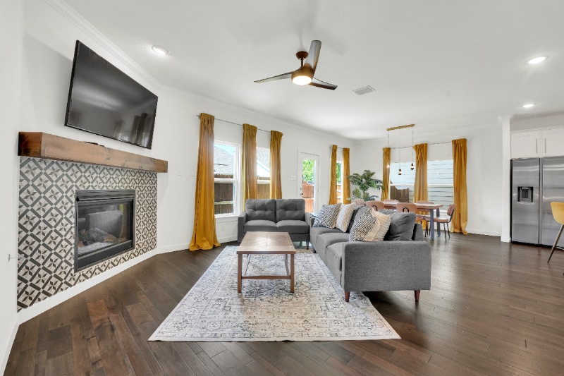 Building Photo - 2113 Paxton Way