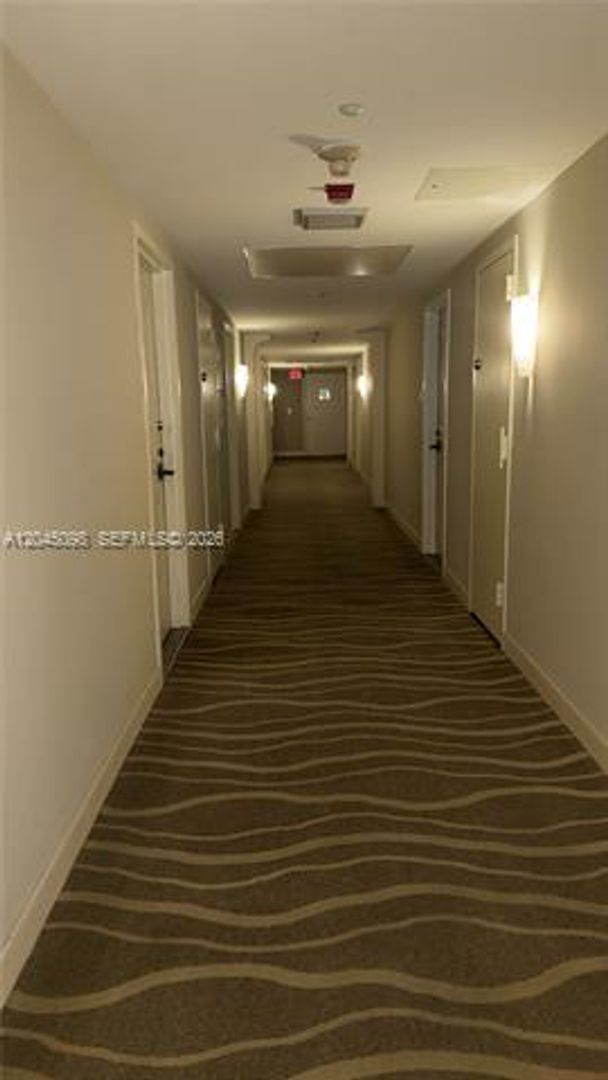 Building Photo - 2333 Brickell Ave