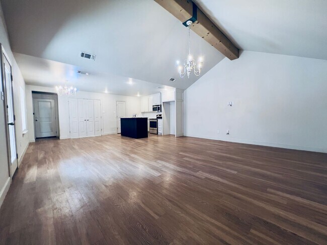 Building Photo - 3813 133rd St