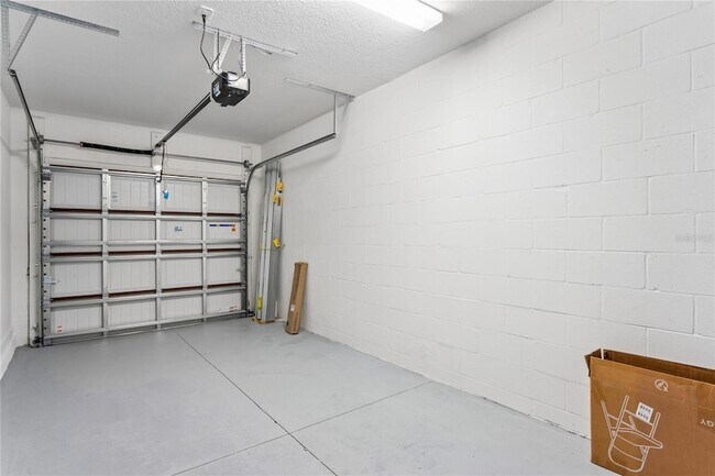 Building Photo - 6692 Homebound Wy