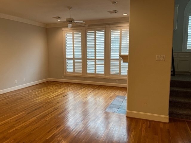 Building Photo - 2425 Dorrington St