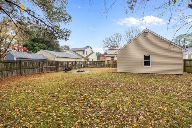 Building Photo - Beautiful Spacious Home for Rent in Norfolk!