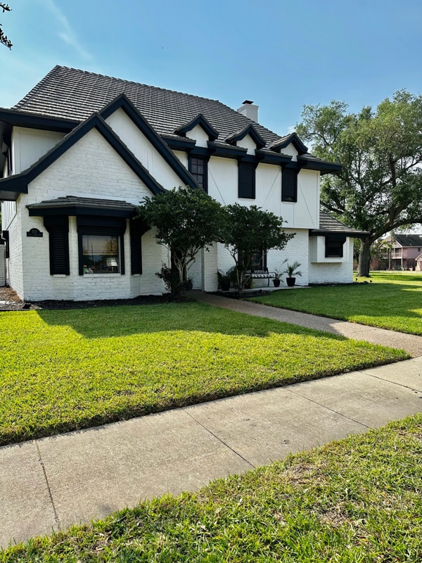 Building Photo - 3717 Castle River Dr