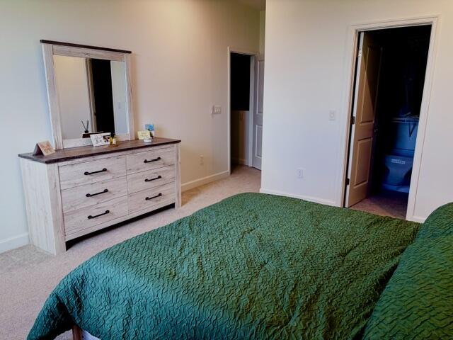 Building Photo - 14043 SW Thorens Dr