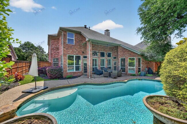 Building Photo - 3401 Chadwick Dr
