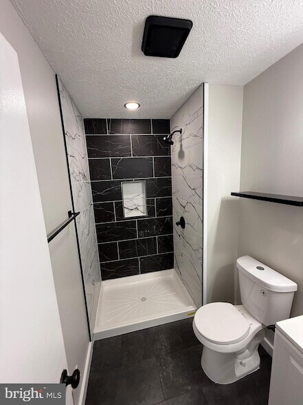 Building Photo - 5512 E Boniwood Turn