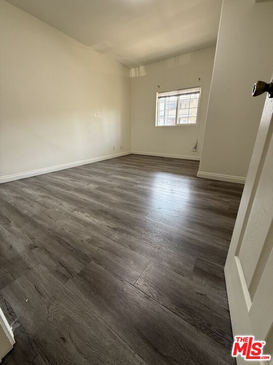 Building Photo - 356 S St Andrews Pl