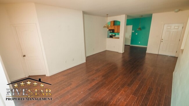 Building Photo - 1733 Pyxis St
