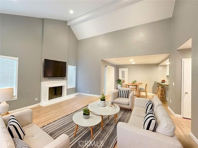 Building Photo - 12546 Pinegrove Ln