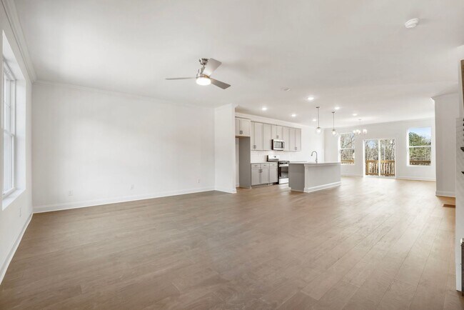 Building Photo - 634 Grove Glen Ct