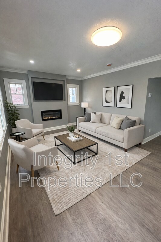 Building Photo - 3422 Askew Ave