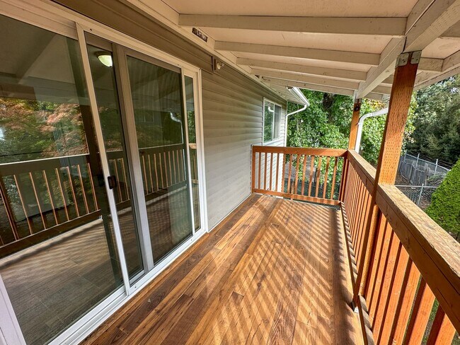 Building Photo - 3446-3462-3462 Hadley St NE