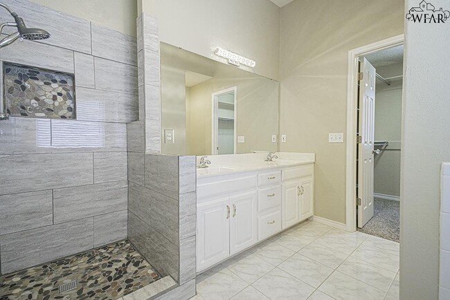 Building Photo - 4850 Tortuga Trail