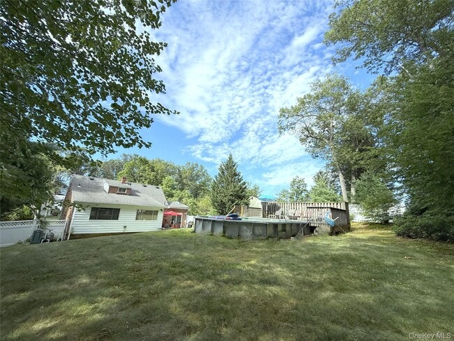 Building Photo - 8 Windmill Ln