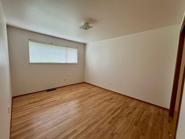 Building Photo - 1212 NW 67th St