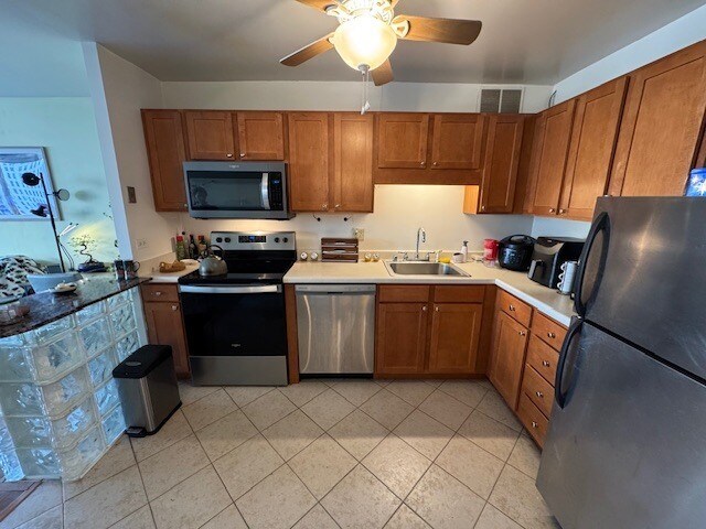 Building Photo - 211 E Ohio St