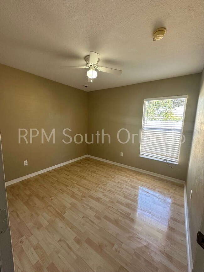 Building Photo - Rivers Pointe