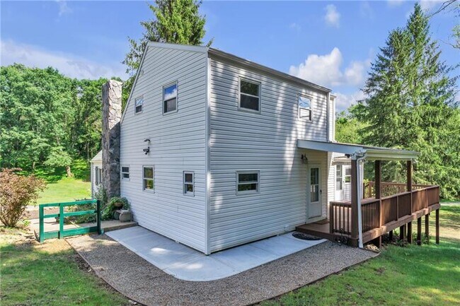 Building Photo - 116 Purvis Ln