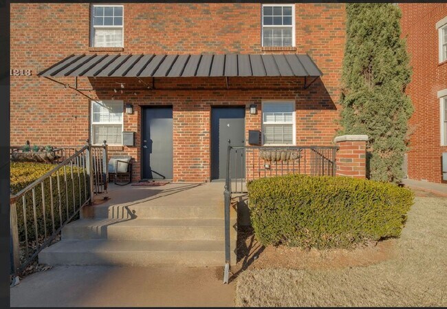 Building Photo - One bedroom loft in Midtown OKC!