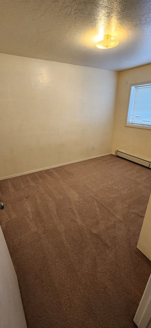 Building Photo - 401 N Mumford St