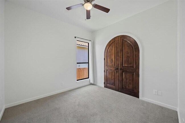 Building Photo - 2909 Pamella Ct